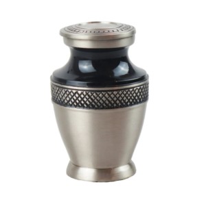 Nouvel arrivage d'urnes funéraires en aluminium de haute qualité pour cendres humaines - Product Image 6