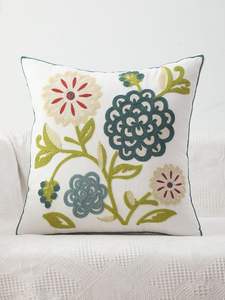 Fundas De Almohada bordadas a mano. Lujoso diseño de estilo europeo. Aceptar pedidos al por mayor - Product Image 6