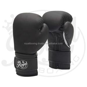 Gants de boxe et de MMA professionnels en cuir de haute qualité avec logo personnalisé Fabricants de gants de boxe avec logo personnalisé - Product Image 3
