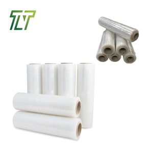 Película elástica Manual de envoltura elástica transparente de PVC de alta resistencia de moda con contención suave de 30cm de ancho para uso industrial de alimentos - Product Image 5