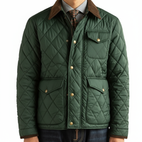 Veste Safari Classique Jaune Écologique Coupe-Vent Respirante Matelassée pour Homme avec Fermeture Éclair et Bordure en Velours Côtelé – Collection Automne (Vente en Gros)