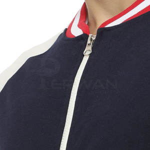 Blouson bombardier imperméable Blouson épais pour la randonnée et les voyages Blouson d'hiver confortable à vendre - Product Image 4