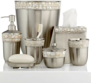Juego de 5 accesorios de baño Color dorado Aspecto brillante Diseño martillado Juego de suministros de baño y utensilios de cocina Adorable Precio bajo - Product Image 5