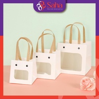 Sacs en papier kraft personnalisables avec fenêtre carrée, sacs artisanaux biodégradables pour bijoux, cadeaux mignons, emballage personnalisé avec logo imprimé OEM