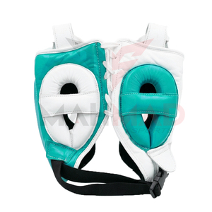 Équipement de boxe et de sparring sur mesure avec logo personnalisé, en cuir de vachette, pour adultes, incluant des gants d'entraînement robustes, un protège-tête et un protège-pénis. - Product Image 6