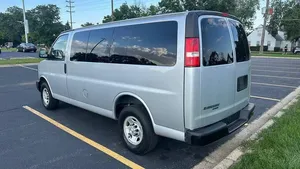 Chevrolet Express 2500 LS d'occasion de 2016 - Product Image 4