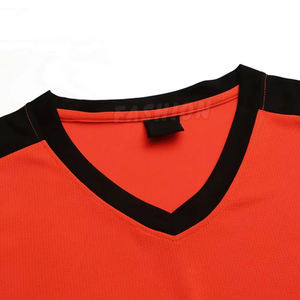 Conjunto de Uniforme de Baloncesto Personalizado, Conjunto de Camiseta y Pantalones Cortos de Baloncesto Reversibles, Uniforme de Baloncesto al por Mayor - Product Image 3