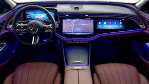 NOUVEAU MERCEDES-BENZ Classe E E200 2026 0 KM 0 KW 200-299 CV 4 CYLINDRES TRANSMISSION AUTOMATIQUE - Product Image 2