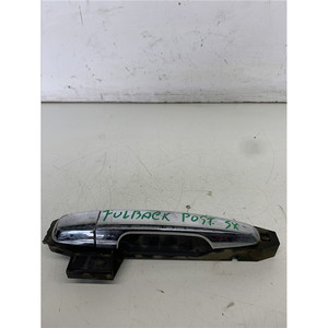 MANIGLIA ESTERNA PORTA POSTERIORE SINISTRA FIAT Fullback Serie 6000606384 4N15 (16>) - Product Image 1
