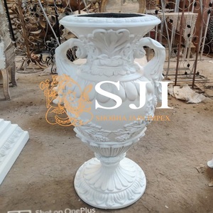 Pot de fleurs en fibre de verre élégant, durable et léger pour fleurs artificielles et décorations de mariage de jardin - Product Image 6