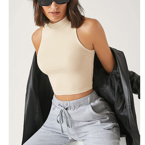 Camiseta sin mangas ultraligera para mujer de Bangladesh - Product Image 1