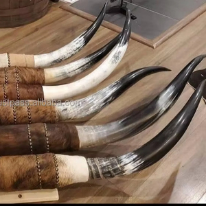Corne à boire en corne de bœuf Texas Longhorn, décoration murale rustique européenne pour la maison, style religieux animalier poli, taille personnalisée, cadeau de mariage - Product Image 1