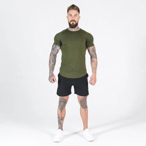 Peso ligero personalizado Logo impresión Fitness Wear media manga poliéster hombres Color sólido gimnasio desgaste camiseta - Product Image 4