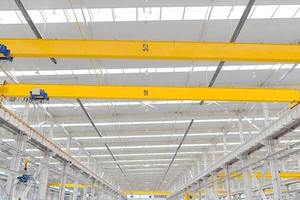 Pont roulant européen de haute qualité 2t-20t EOT Monopoutre PLC Moteur triphasé 380V Usage industriel - Product Image 3