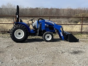 2025 NEW -HOLLAND WORKMASTER 40 | s Workmaster 40 4WD tractor utilitario estación abierta - Product Image 2