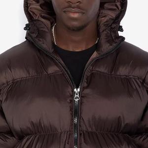 À la mode hommes longue doudoune Streetwear mode matelassé manteau d'hiver avec remplissage isolé en gros hommes longue doudoune - Product Image 6
