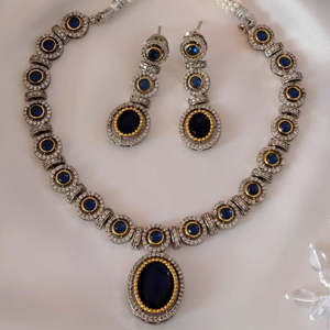 Latest Stainless Steel <b>Bridal</b> Rhinestone <b>Jewelry</b> <b>Set</b> with Necklace and Earrings Silver Plated Import Quality for Wholesale - Product Image 3