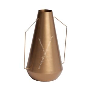 Florero moderno de hierro dorado cepillado costero con diseño de cono y manijas triangulares para decoración de boda de oficina en casa - Product Image 5