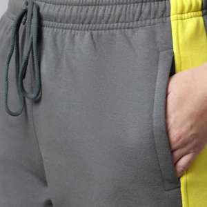 Ropa para exteriores, chándal para mujer, chándal hecho a medida de alta calidad para mujer, chándal cómodo de algodón y poliéster para mujer - Product Image 4