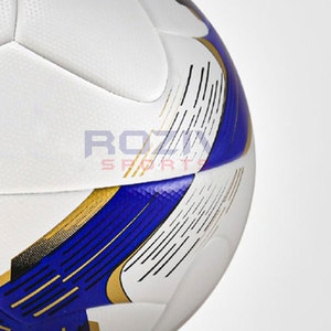 Ballon de football léger de haute qualité en promotion, taille 5, pour matchs professionnels et entraînements, durable, avec logo et étiquettes personnalisables - Product Image 5