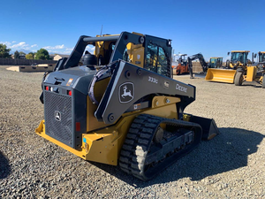 Meilleur prix promotionnel : Mini-chargeuse compacte John 325G, 5 tonnes, 74 CV, moteur à essence, pompe hydraulique YUKEN, garantie 4 ans - Product Image 3