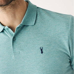 Camiseta de cuello redondo Color azul oscuro 100% algodón en blanco hombres Polo camisetas logotipo personalizado liso venta al por mayor camisetas Polo de manga corta - Product Image 5