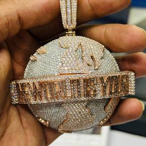 Colgante de globo terráqueo personalizado de plata de ley 925 con moissanita, estilo hip hop, con incrustaciones de circonitas, collar de alta calidad, regalo brillante. - Product Image 1
