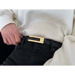 Cinturón Casual de Diseño para Mujer con Hebilla Delgada de Aleación - Product Image 1