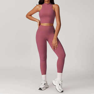 Conjunto de yoga sin costuras de alta calidad para mujer Ropa de entrenamiento y fitness personalizada - Product Image 2
