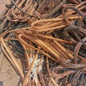 Fil de cuivre de qualité supérieure Mil Berry Scrap du fournisseur avec cuivre propre prêt pour une utilisation industrielle et commerciale - Product Image 2