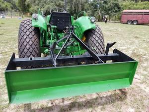 Tracteur à roues John Deer 6155r d'occasion, machine agricole, moteur à engrenages inclus, boîte de vitesses à vendre, tracteur John Deer - Product Image 6