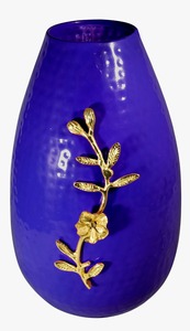 Florero de metal Diseño de pétalo de Rosa fundido Maceta hermosa disponible en color y tamaño personalizados Hecho EN LA India - Product Image 2