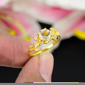 Bague feuille florale unique en or jaune 14 carats avec pierre précieuse en cristal naturel taillé en rond plaqué or fin pour mariages et fêtes - Product Image 4