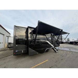 Remolque de Viaje Moderno Gris 2026 Pinnacle 32RLTS con Piso de Madera y Capacidad para 6 Personas - Product Image 2