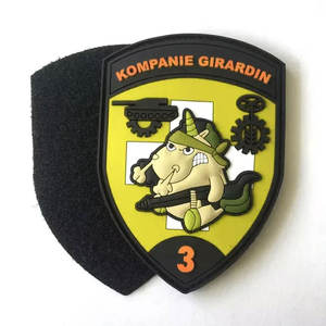 Parches de PVC personalizados, insignias de ropa, parche de goma de PVC, precio al por mayor, toalla de fábrica, venta directa, insignias de PVC con alfabeto de goma suave - Product Image 4