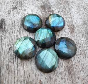 Rectángulo de piedras preciosas calibradas con reverso plano facetado de labradorita azul natural cortado en todos los tamaños hasta 20mm - Product Image 4