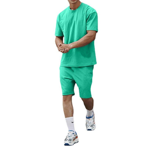 Conjunto de ropa deportiva de 2 piezas con logotipo personalizado para hombre, pantalones cortos de entrenamiento y jogging de verano y camisetas impresas por sublimación - Product Image 6