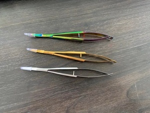 Cuidado de la belleza profesional Tijeras de primavera Micro punta Corte afilado Recorte de pestañas de acero inoxidable Artesanía Jet Black Eco-Packing - Product Image 2