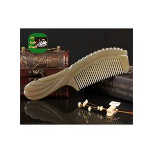 PEIGNE À CHEVEUX EN CORNE DE BUFFALO FABRIQUÉ À LA MATÉRIAU NATUREL DURABLE CONCEPTION DENT POLI CONVIENT À UNE UTILISATION QUOTIDIENNE FABRIQUÉE AU VIETNAM - Product Image 6