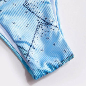 Ensemble de maillot de bain bikini 2 pièces pour femmes, design unique, matière respirante en polyester/nylon, taille élastique, motif imprimé pour vêtements de plage - Product Image 2