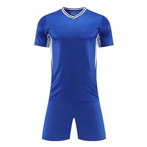 Uniforme de football à la mode pour hommes chemise en polyester respirant avec short combinaison de sport solide entraînement séchage rapide respirant - Product Image 1