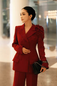 Chaqueta violeta de alta calidad para mujer, ropa, traje, chaqueta, estilo elegante para mujer, servicios ODM hechos en Vietnam - Product Image 4