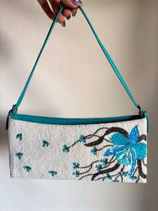 MSR Overseas-Sac de broderie de perles pour femmes avec fermeture à glissière et sangle simple pour les banquets d'hiver - Product Image 5