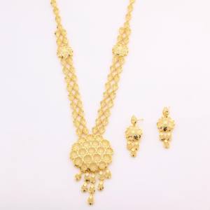 สร้อยคอขึ้นรูปชุบทองเครื่องประดับแฟชั่นเครื่องประดับสำหรับงานแต่งงานของขวัญสำหรับผู้หญิงทองแดงและทองเหลือง chapado En Oro laminado - Product Image 1