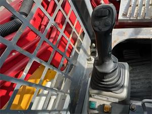 Superventas 2017 TAKEUCHI TL8 Compactador multifunción de alta eficiencia Sistema hidráulico de alto flujo con orugas - Product Image 2