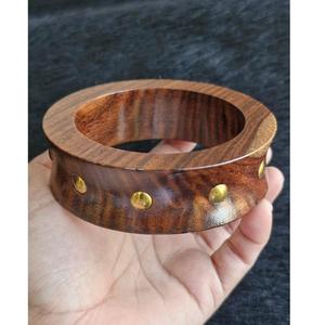 Collection de bijoux en bois imperméable faits à la main d'inspiration luxueuse, bois naturel, accessoires de mode traditionnels pour femmes, personnalisés - Product Image 1