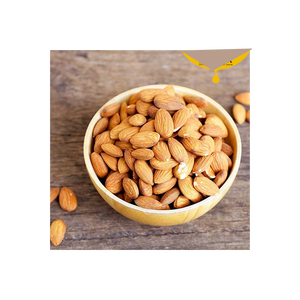 Amandes crues de haute qualité disponibles en vrac pour l'achat en gros et l'exportation - Product Image 1
