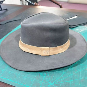 Fedora HAT Outback Jacaru Unisexe Bande de cuir Casual Four Seasons Cowboy Hat - Product Image 1