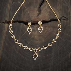 Party-Ready Zircon <b>Statement</b> <b>Necklace</b> - Product Image 4