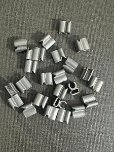 Support de queue en aluminium pour fauconnerie, disponible en couleurs argent et or, lot de 25 - Product Image 1